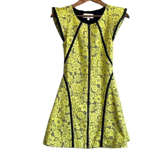 Alexis Cap Sleeve Crew Neck Front Zip Lace Overlay A-line Dress - Picture 2 of 7